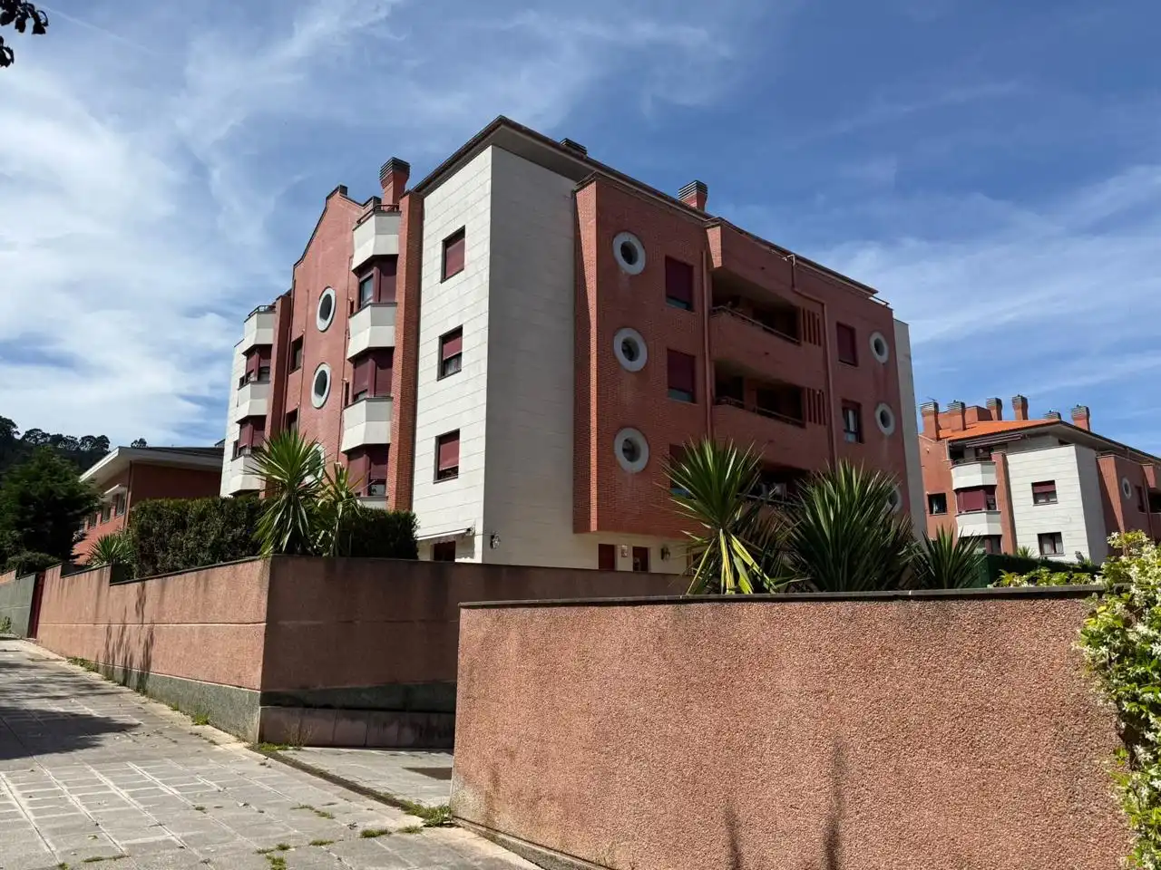Exterior view of Flat for sale in Castro-Urdiales  with Heating, Parquet flooring and Terrace