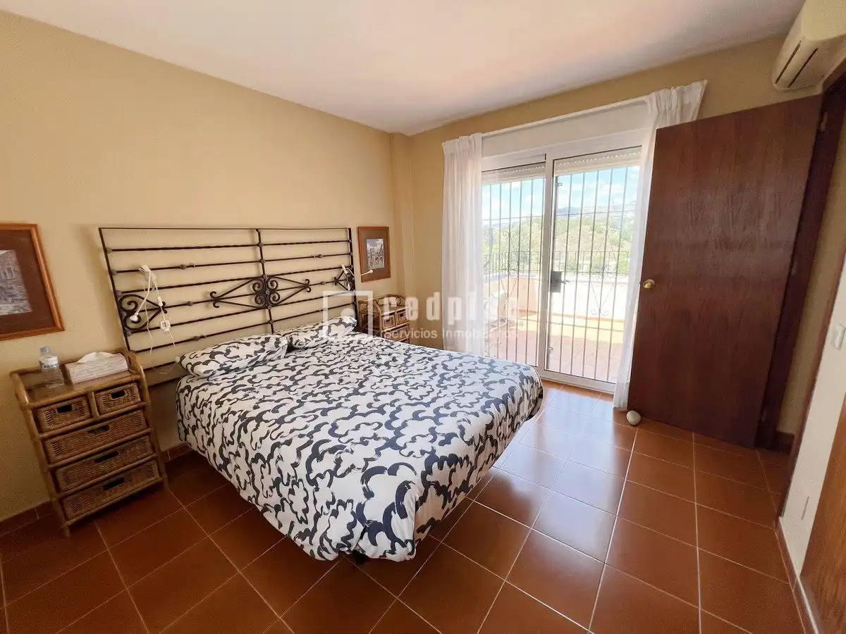 Habitación de Casa o chalet en venta en Vélez-Málaga