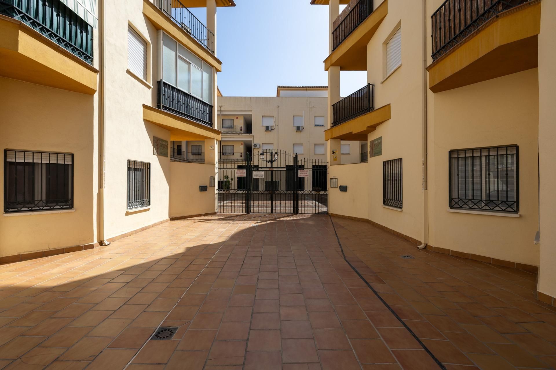 Vista exterior de Planta baixa en venda en Las Gabias