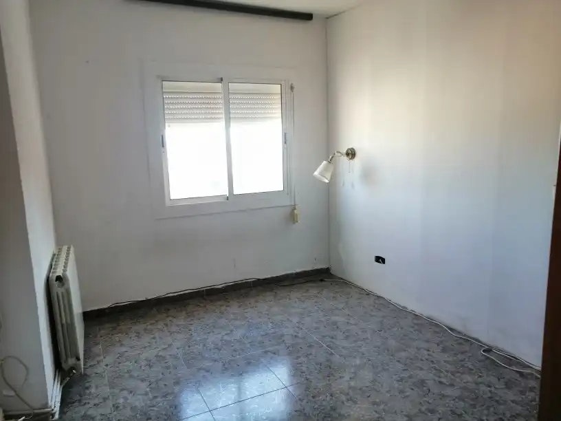 Habitación de Piso en venta en Barcelona con Calefacción, Balcón y Alarma