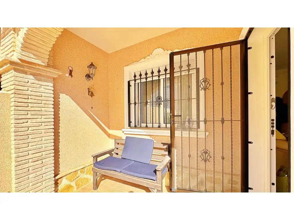 Casa adosada en venta en Calle Cuerda, Playa Flamenca