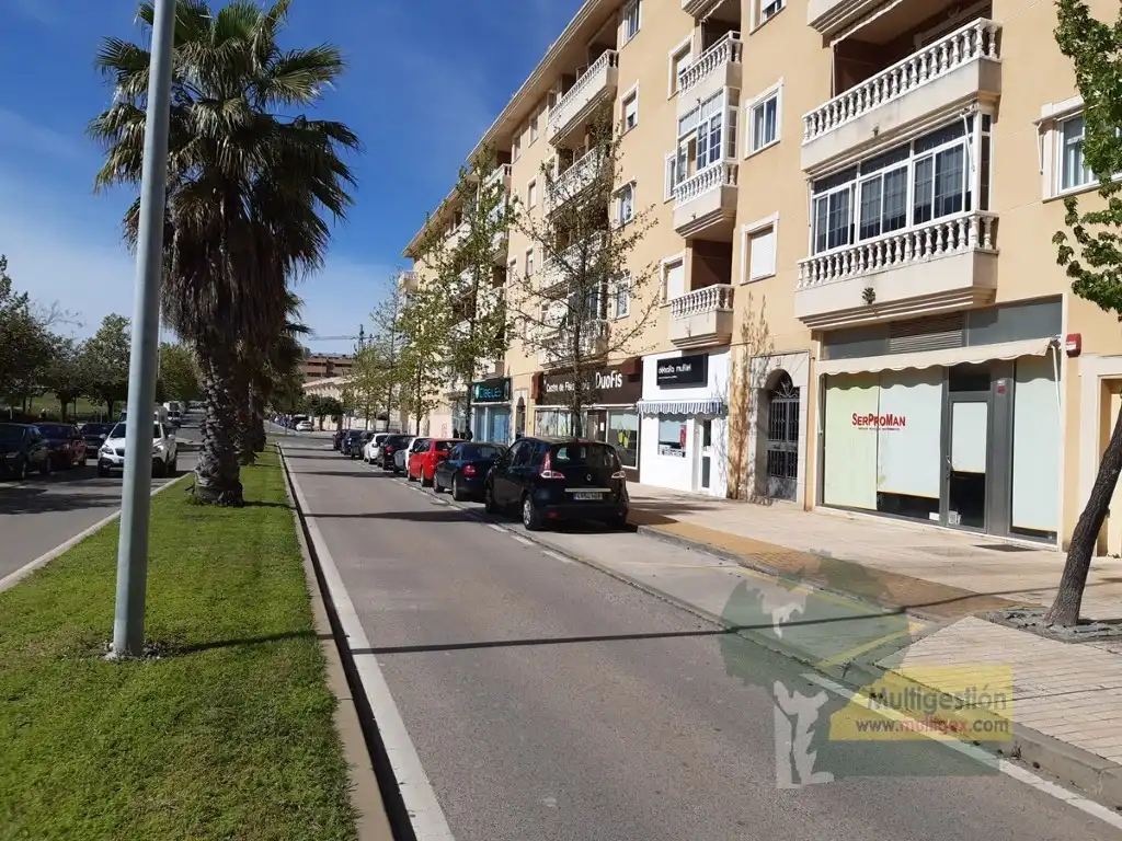 Local comercial en venda a Nuevo Cáceres, imagen 5
