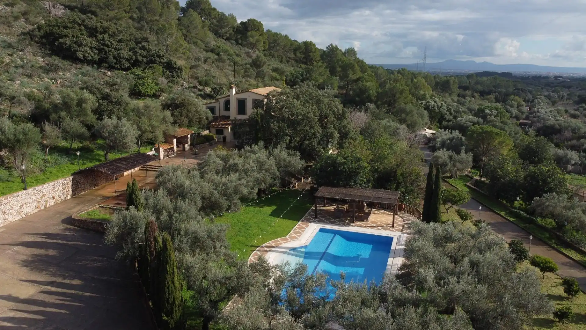Jardín de Finca rústica de alquiler en  Palma de Mallorca con Aire acondicionado, Calefacción y Jardín privado