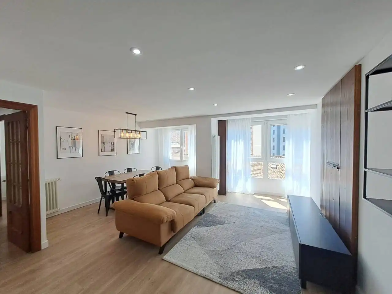 Sala de estar de Piso en venta en Burgos con Calefacción y Parquet