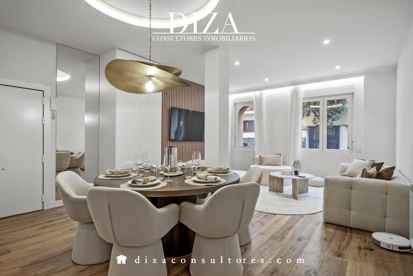 Menjador de Planta baixa en venda en  Madrid Capital amb Aire condicionat