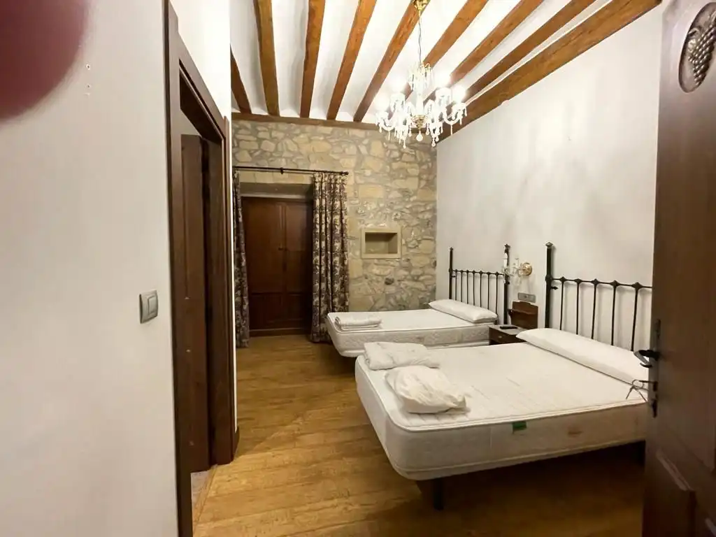 Country house zum Verkauf in Calle Mayor, Castañares de Rioja