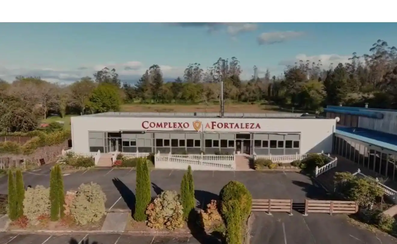 Locale commerciale in vendita a Avenida de Alfonso Molina 2