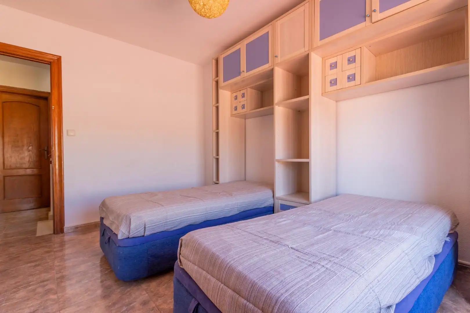 Dormitori de Casa o xalet en venda en Águilas amb Jardí privat, Terrassa i Traster