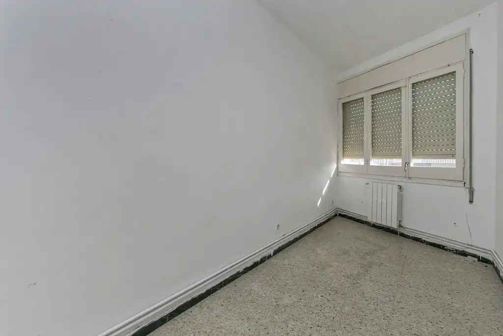 Bedroom of Flat for sale in Sant Vicenç Dels Horts