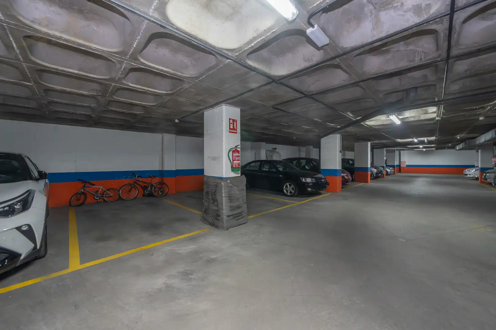 Parking de Piso en venta en Fuenlabrada con Aire acondicionado y Calefacción
