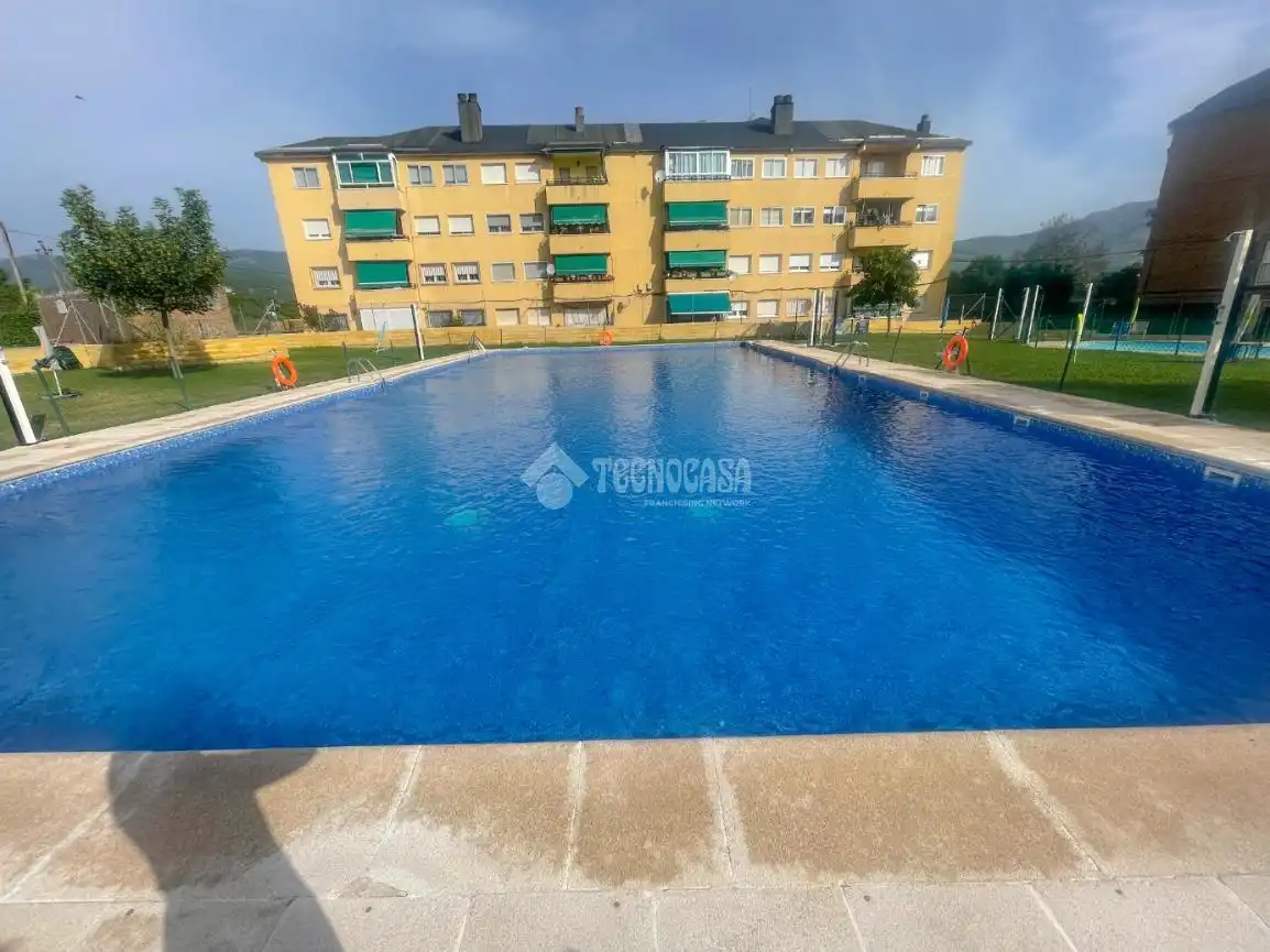 Piscina de Pis en venda en Guadarrama