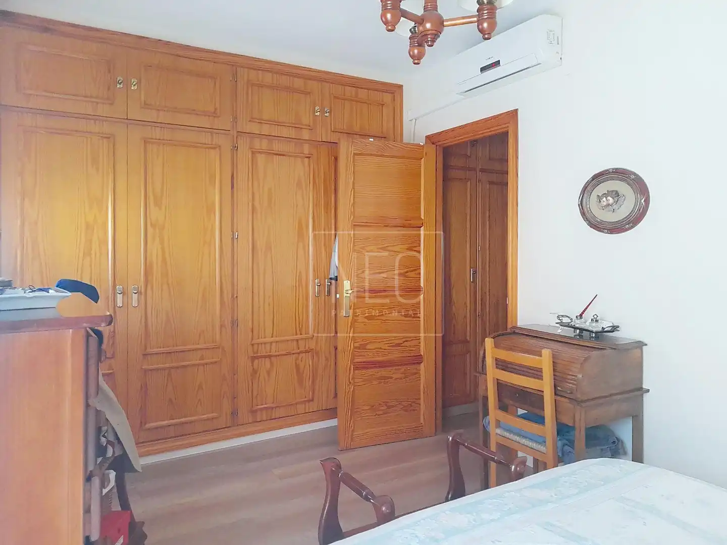 Dormitori de Casa adosada en venda en Alcalá de Henares amb Aire condicionat, Calefacció i Traster