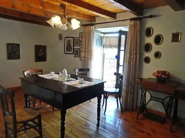Comedor de Casa o chalet en venta en Huerta de Arriba con Calefacción, Trastero y Amueblado