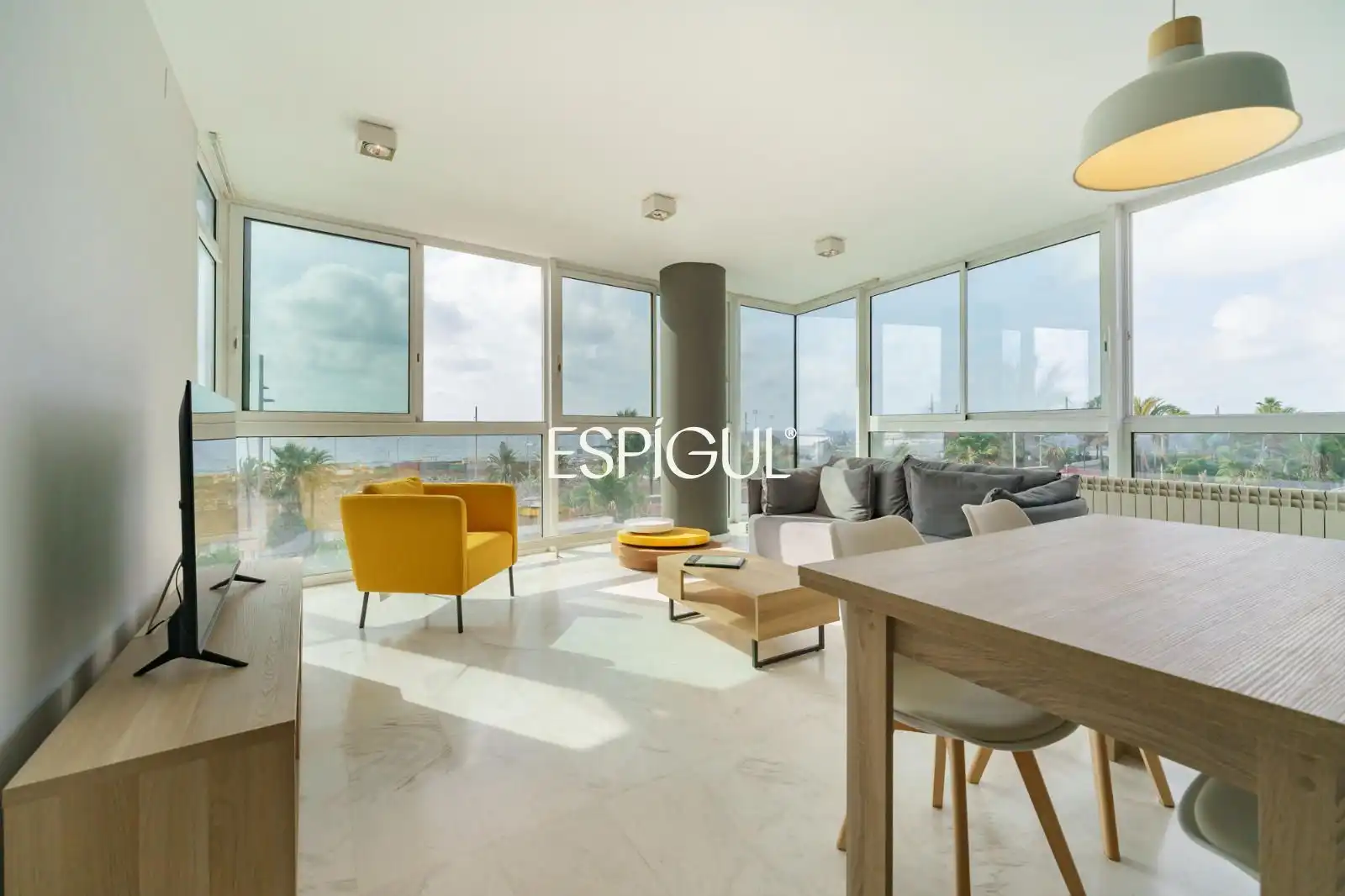 Sala de estar de Piso en venta en Barcelona con Aire acondicionado, Calefacción y Terraza