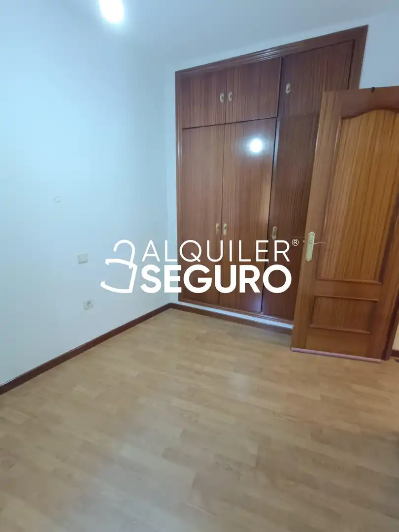 Bedroom of Flat for rent in Pinto  with Heating, Terrace and Furnished