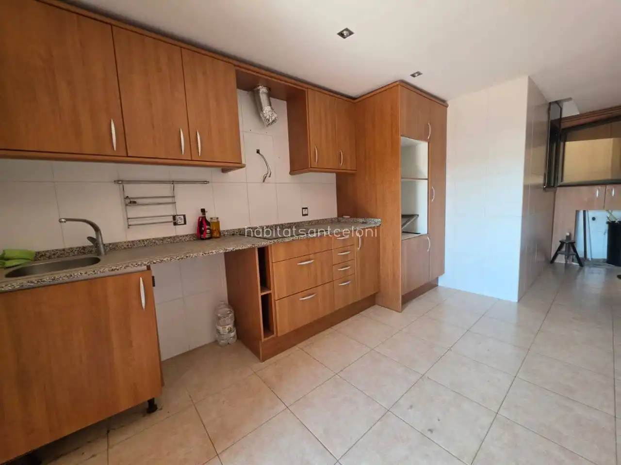 Küche von Maisonette zum Verkauf in Riells i Viabrea mit Terrasse, Balkon und Gemeinschaftspool