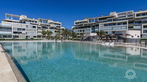 APARTAMENTO DE 2 DORMITORIOS EN 1ª LÍNEA DE PLAYA.