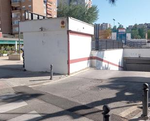 Vista exterior de Garatge en venda en Móstoles