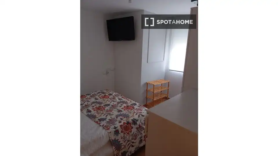 Room in Los Narejos - Punta Calera