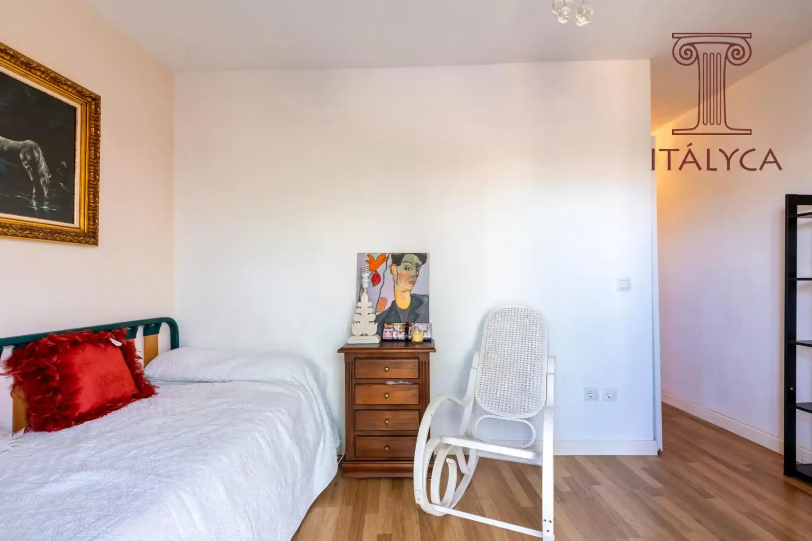 Bedroom of Flat for sale in Sevilla  with Air Conditioner, Heating and Terrace