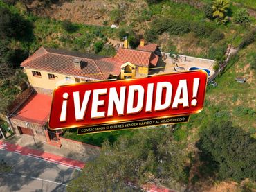 Xalet amb balcó en venda a Torrelles de Llobregat