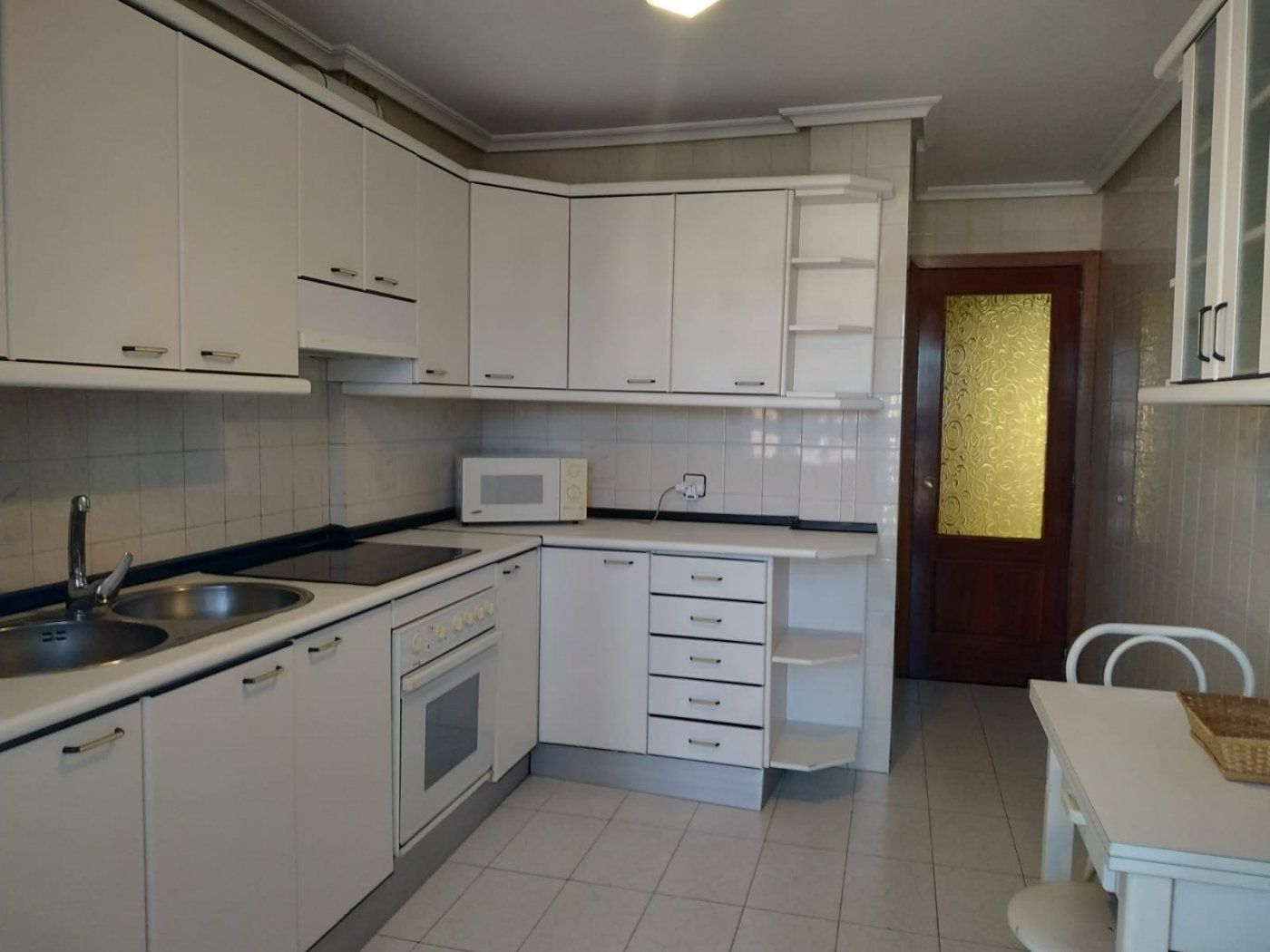 Kitchen of Flat to rent in Plasencia  with Air Conditioner, Heating and Terrace