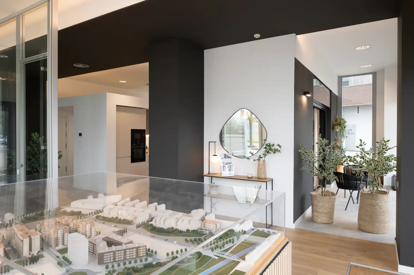Bajo de obra nueva con terraza en venta en Carrer dels Pellaires