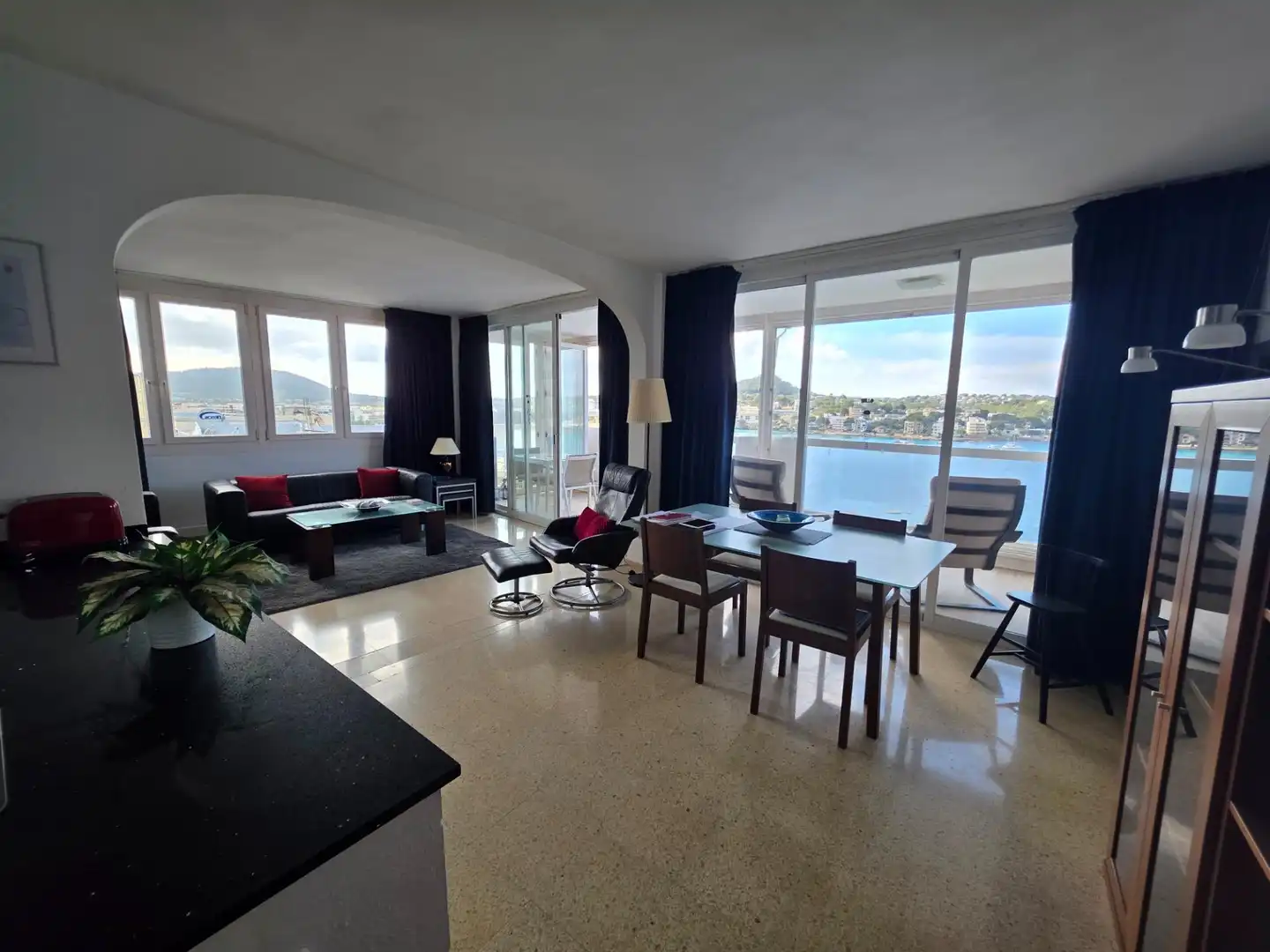 Apartamento con terraza en venta en Carrer  Ramon de Moncada 8, imagen 6