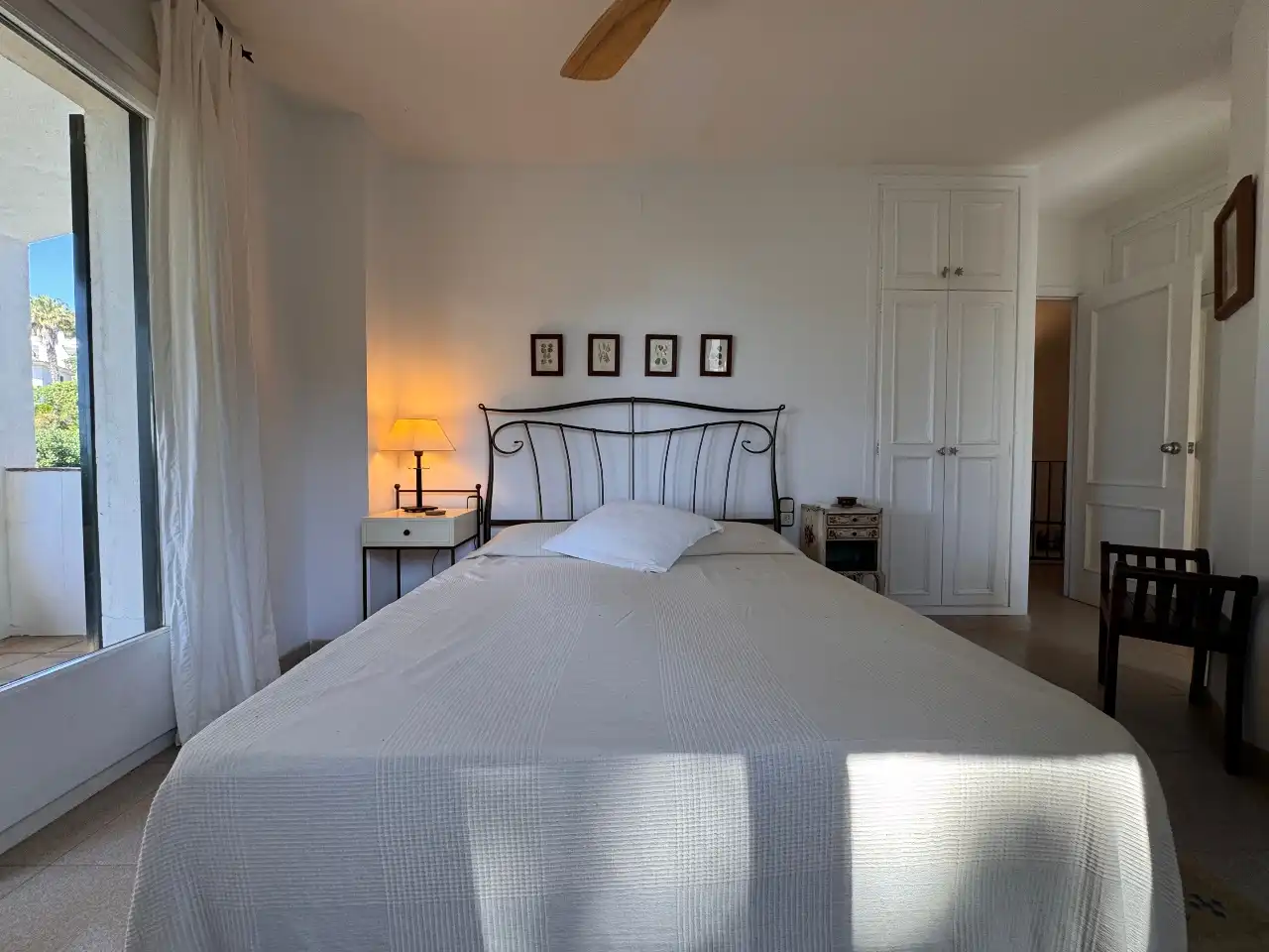 Schlafzimmer von Haus oder Chalet zum Verkauf in Palafrugell mit Klimaanlage, Privatgarten und Terrasse
