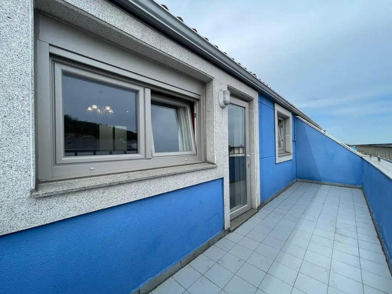 Vista exterior de Pis en venda en Arteixo amb Calefacció, Parquet i Terrassa