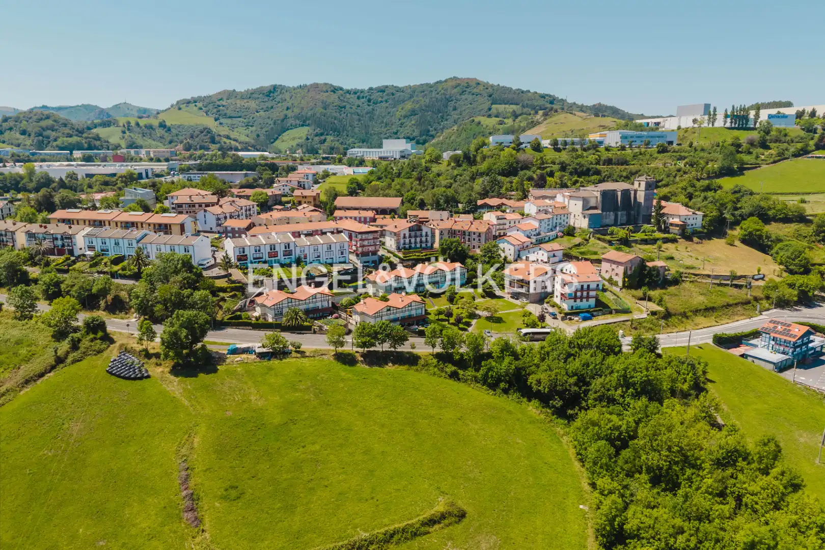Exterior view of Buildings for sale in Deba