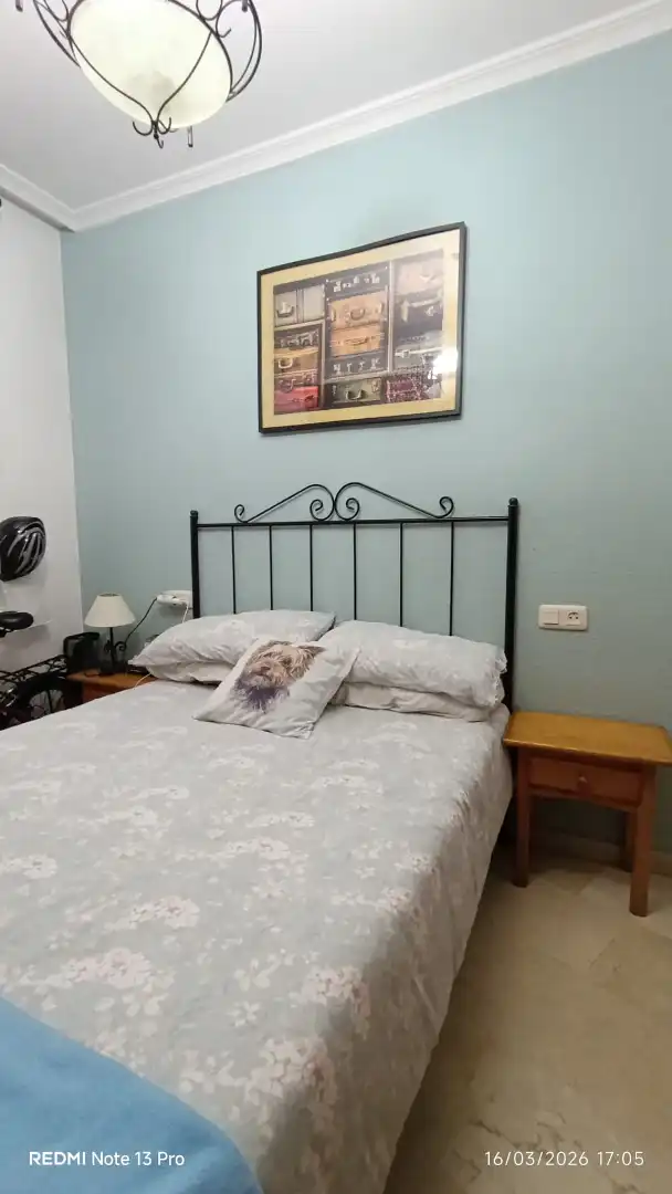 Dormitori de Pis en venda en Huelva amb Moblat i Balcó