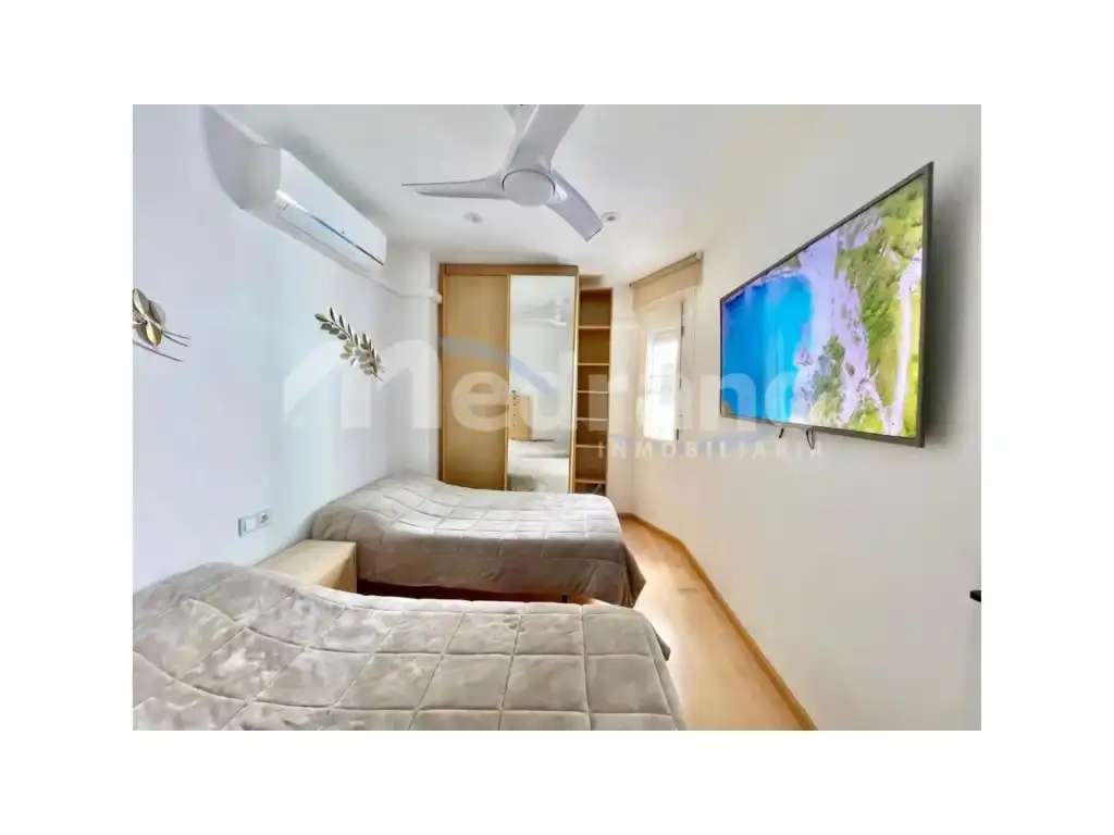Habitación de Ático en venta en Benidorm con Aire acondicionado y Terraza