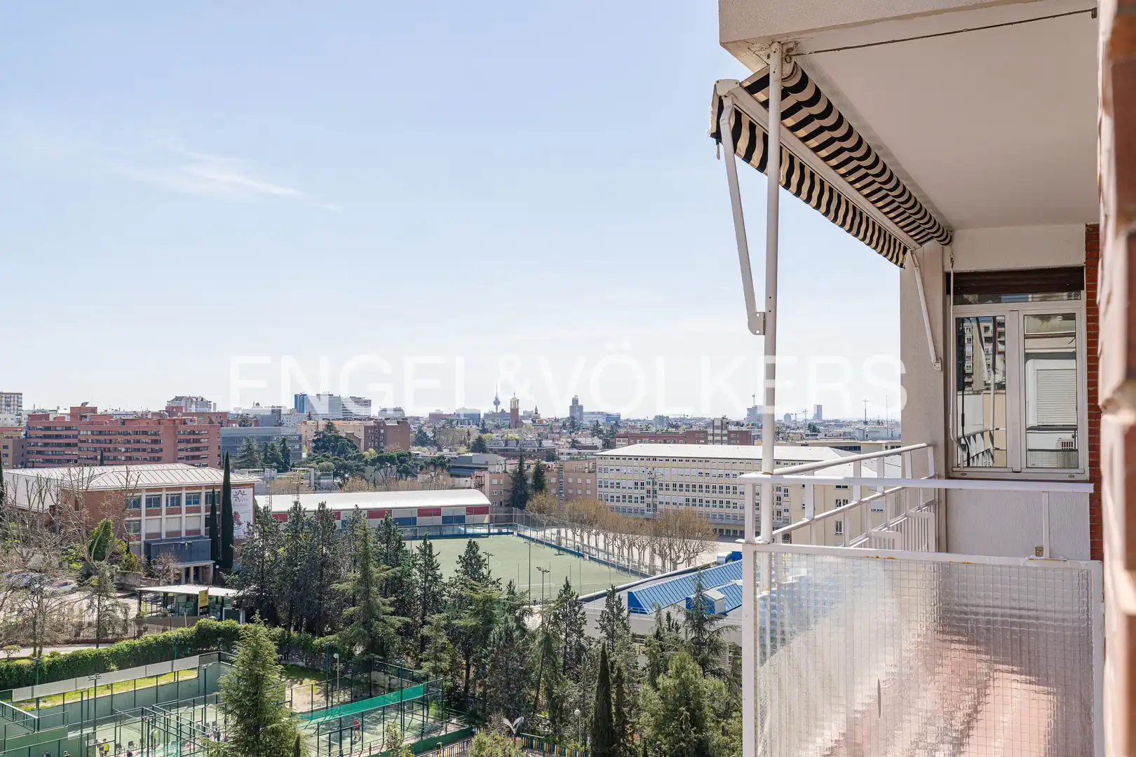 Terrace of Flat for rent in Madrid  with Air Conditioner, Heating and Terrace