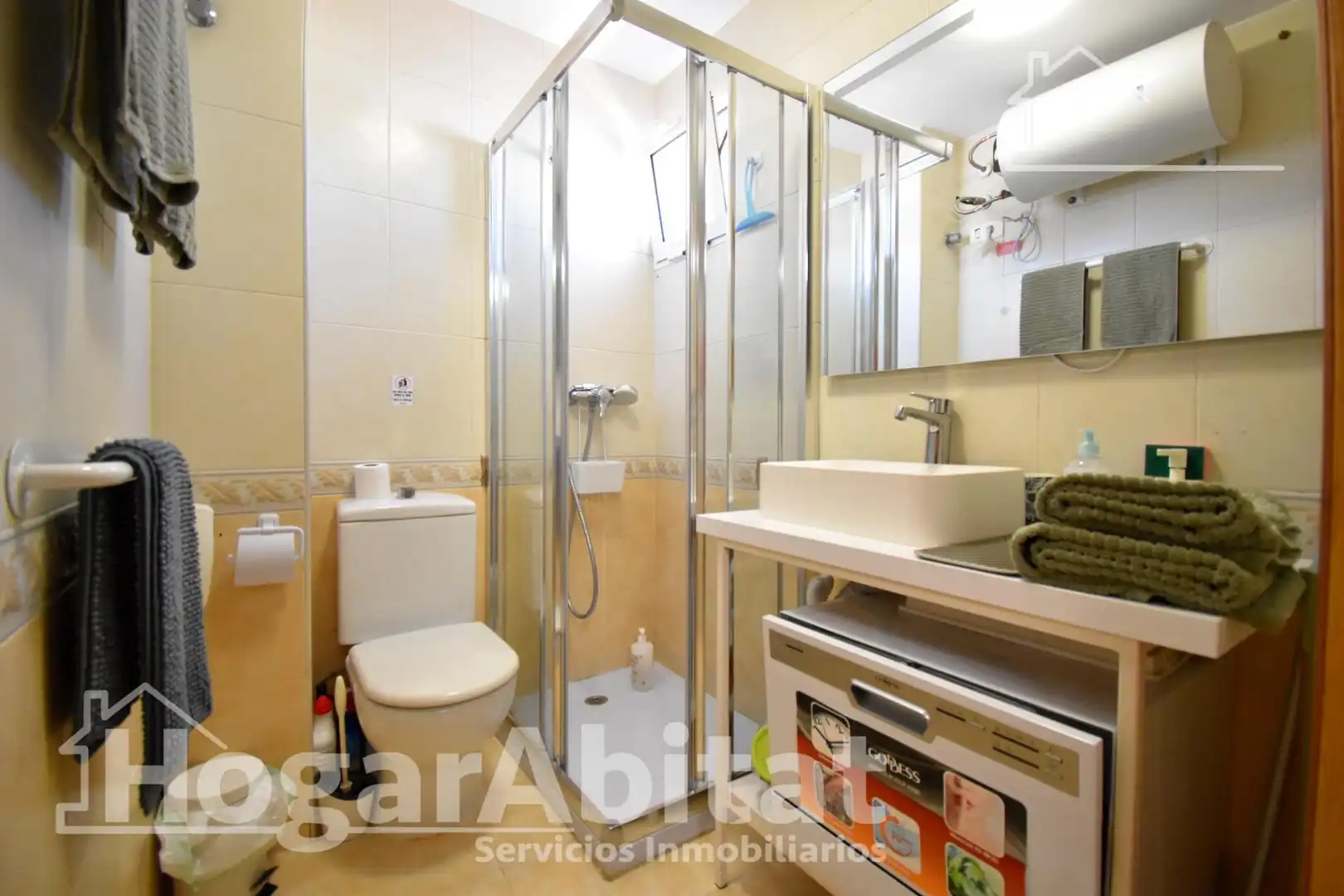 Bathroom of Flat for sale in Dénia  with Air Conditioner and Heating