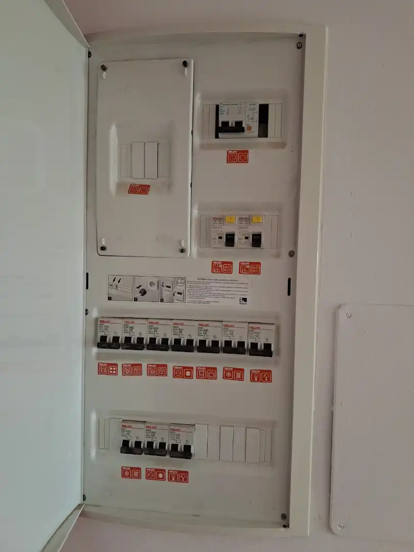 Flat for sale in Fuentes de Ebro  with Air Conditioner, Heating and Parquet flooring