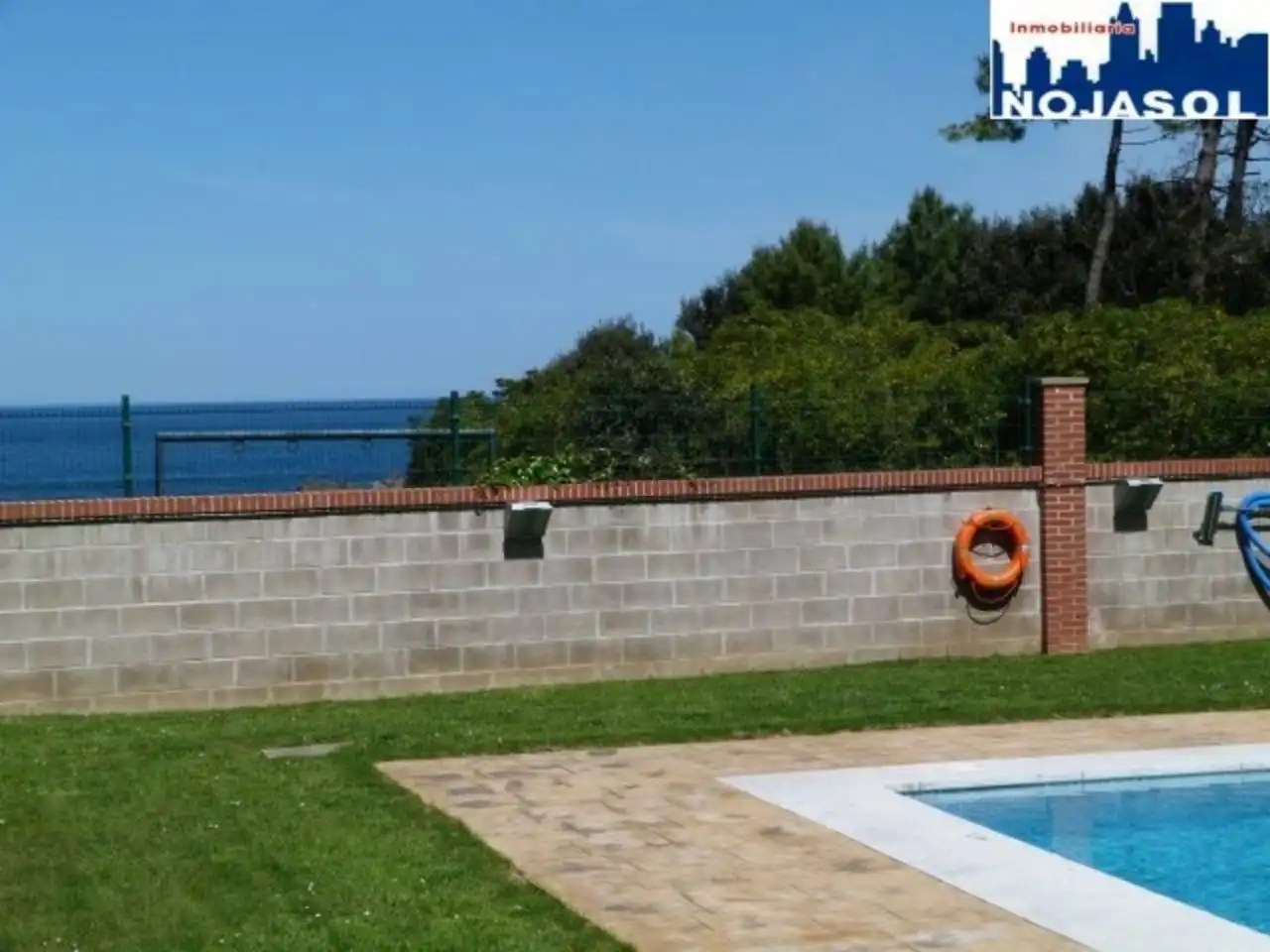 Piscina de Àtic de lloguer en Noja amb Calefacció, Terrassa i Moblat