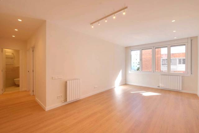 Piso en Venta en Carrer Alt de Gironella en Les Tres Torres