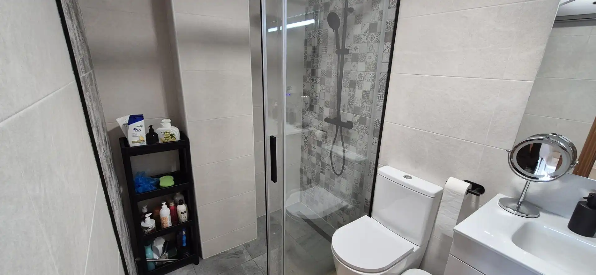 Baño de Piso en venta en Benidorm con Aire acondicionado y Calefacción