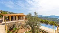 Vista exterior de Casa o xalet en venda en Andratx amb Aire condicionat, Terrassa i Piscina