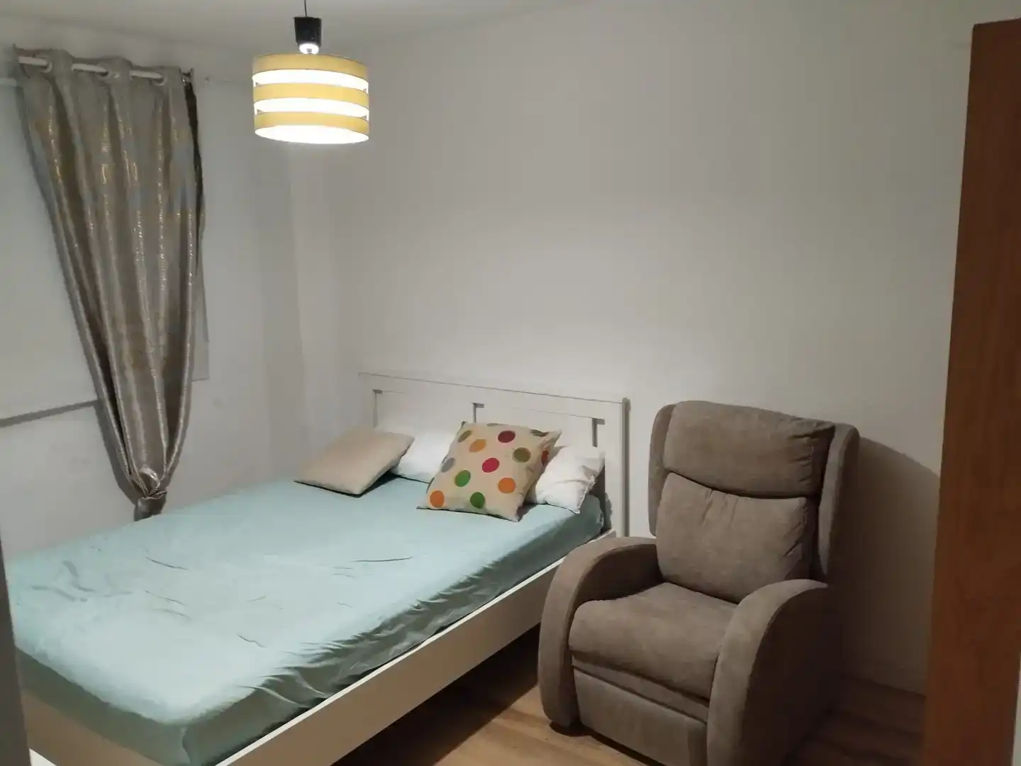 Schlafzimmer von Wohnung zur Miete in Ciempozuelos mit Möbliert