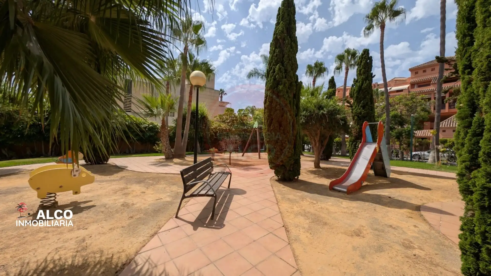 Casa bifamiliare con piscina in vendita a RECTOR JUAN DE DIOS LOPEZ 52, imagen 75