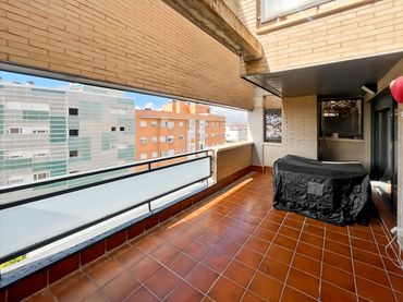 Piso con piscina en venta en Calle Canencia de la Sierra