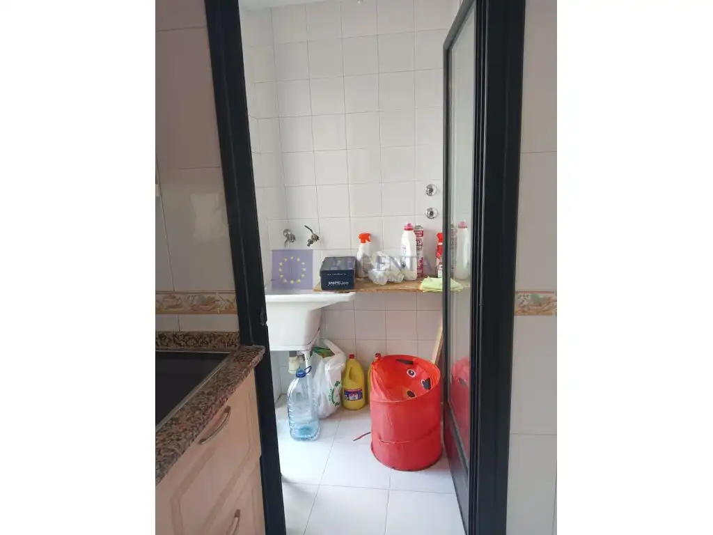 Bany de Pis de lloguer en Cáceres