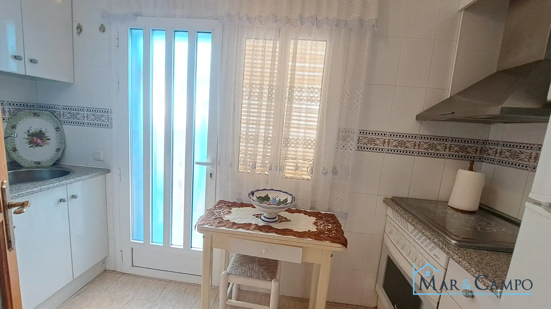 Cocina de Casa o chalet en venta en Los Alcázares con Aire acondicionado, Jardín privado y Terraza