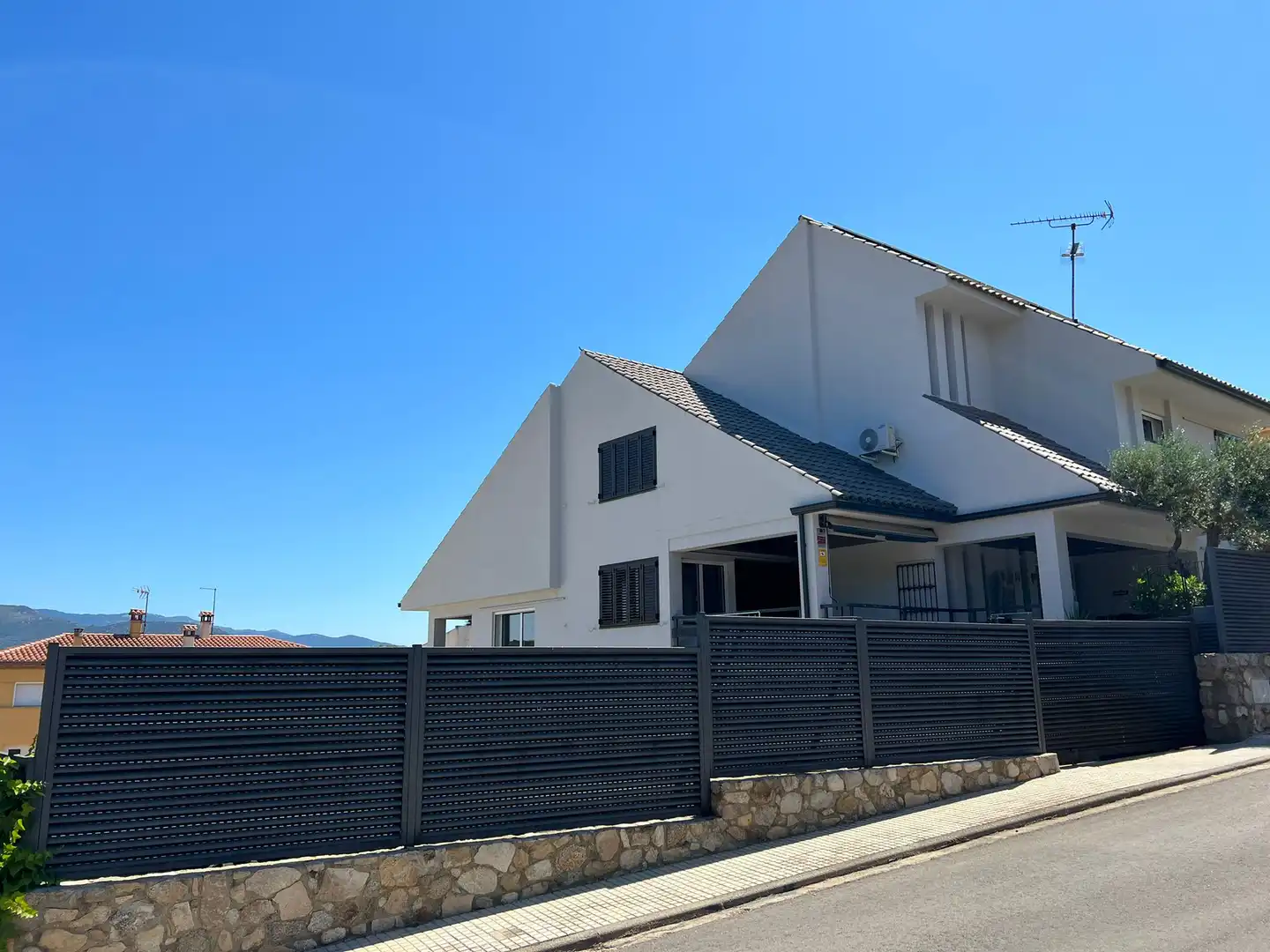 Casa o xalet en venda a Carrer Oliveres, 1, Agullana