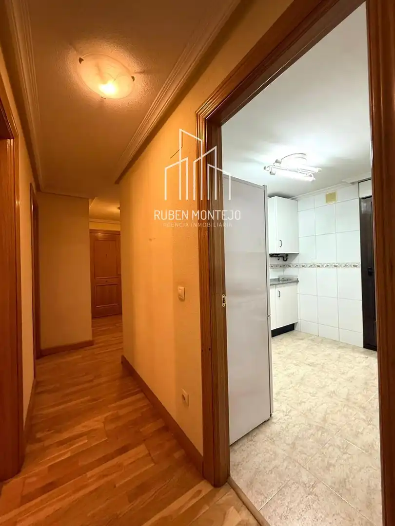 Exterior view of Flat for rent in Salamanca  with Heating, Terrace and Furnished