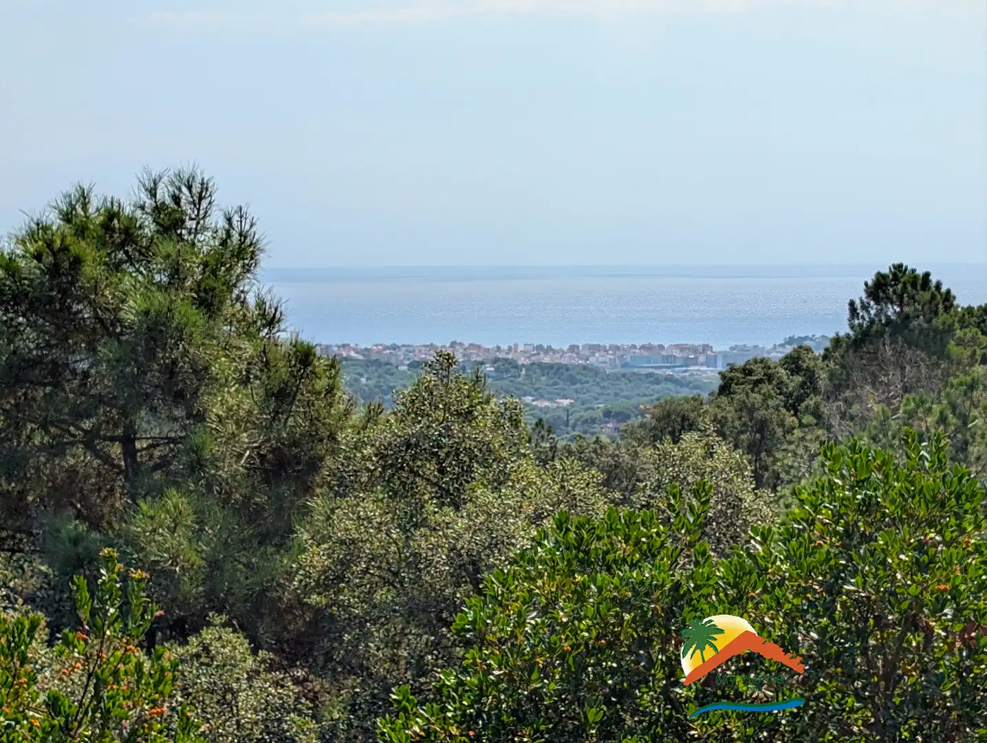 Vista exterior de Casa o xalet en venda en Lloret de Mar amb Aire condicionat, Calefacció i Jardí privat