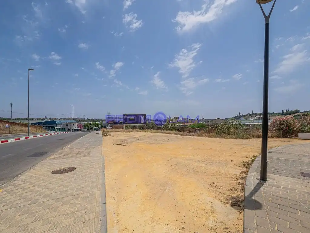 Residential for sale in Tomares
