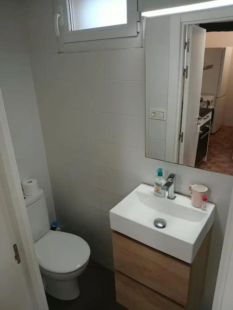 Badezimmer von Wohnung zur Miete in Irun  mit Heizung